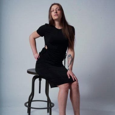 Roxanne L